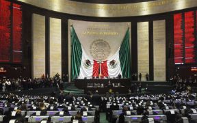 Se constituye el primer Congreso de "izquierda" en la historia reciente de México