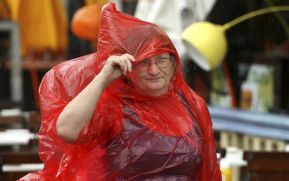 La tormenta tropical Gordon tocó tierra en la costa del Golfo de Estados Unidos y dejó un muerto