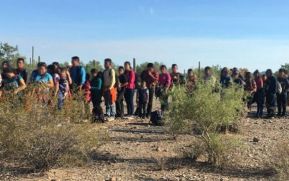 EE.UU. detiene a 163 indocumentados en la frontera con México