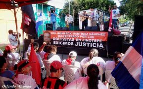 Cantata en honor al compañero Bismarck Martínez Sánchez, secuestrado por los golpistas