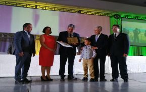 Comité Olímpico celebra la XXIV ceremonia al Salón de la Fama