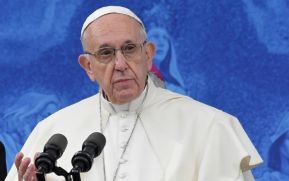 El papa Francisco expulsó de la Iglesia a otros dos obispos chilenos acusados de abusos sexuales