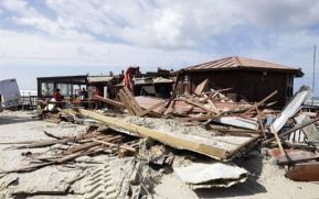 Casas en Portugal continúan sin energía tras el paso de Leslie