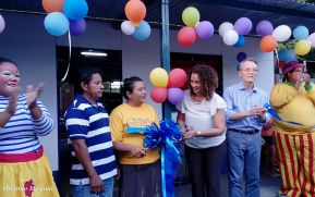 Una vivienda solidaria, sinónimo de felicidad para familias pobres