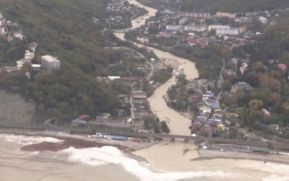 Mueren seis personas en el sur de Rusia por inundaciones
