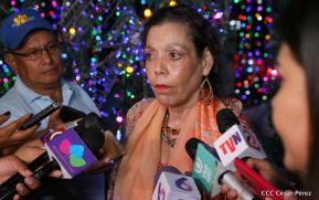 Compañera Rosario Murillo en Multinoticias (9 de Noviembre del 2018)