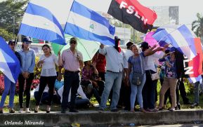 Detalles del Momento: El Azul y Blanco