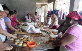 Iglesias Moravas celebran fiestas de Acción de Gracias “Harvest”