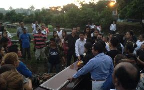 Dan el último adiós al compañero corresponsal de Canal 4, Rito José Cruz