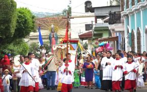 Familias Católicas de Masaya Celebran a la Virgen Morena de Guadalupe