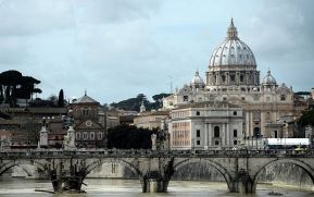 El Vaticano desmiente el reconocimiento de la "nueva Iglesia" ucraniana