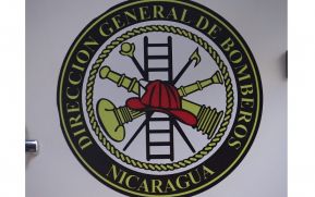 Bomberos sofocan incendio en viviendas de Managua