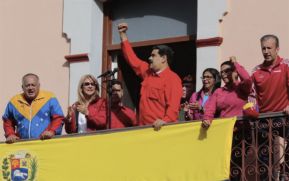 Pueblo de Venezuela se toma las calles en respaldo al Presidente Nicolás Maduro