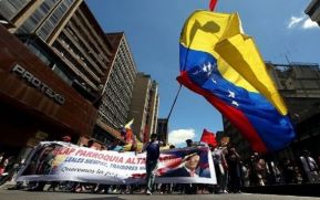 Presidente Nicolás Maduro anuncia ruptura de relaciones diplomáticas y políticas con Colombia