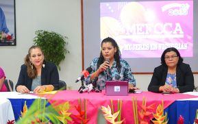 Ministerio de la Economía Familiar resalta liderazgo de la mujer