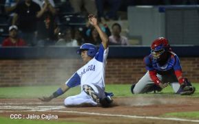 Nicaragua deja tendido a Puerto Rico con gran Slam de Vásquez