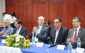 Presentan modernización de Puerto Corinto a secretario general de la OMI
