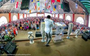 Saludan aniversario de Radio Maranatha y de la Iglesia Ríos de Agua Viva