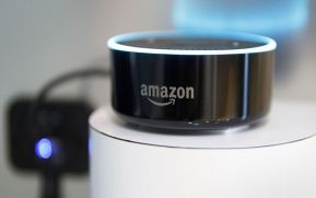 Amazon escucha nuestras conversaciones con Alexa