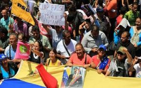 Pueblo venezolano celebra con gran movilización el Día del Trabajador