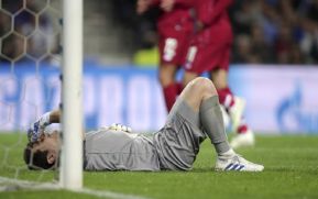 Iker Casillas está fuera de peligro tras sufrir un infarto