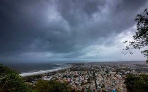 Más de 700.000 evacuados en India ante la llegada de ciclón Fani