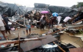 Inundaciones en la India dejan más de 62 mil afectados