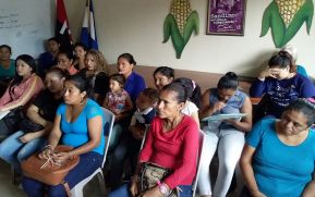 MEFCCA-Carazo entrega créditos en saludo al 40/19