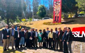 Ofrenda floral en Ecuador en homenaje al 40 aniversario de la Revolución Sandinista