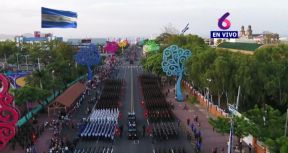 Compañera Rosario después del desfile del Ejército (3 de septiembre 2019)