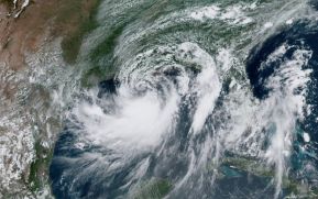 Fernando, la tormenta tropical que se dirige hacia las costas de México