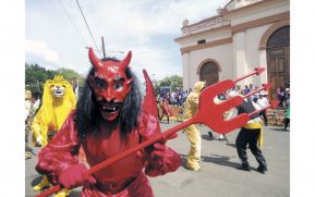 Conoce los diferentes trajes típicos de Masaya