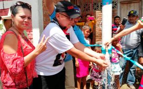Familias de Paiwas estrenan proyecto de agua