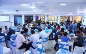 Jóvenes participan en el V Ideathon Regional