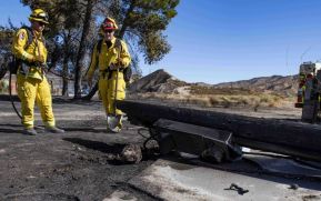Incendios en California provocan la mayor evacuación en 25 años