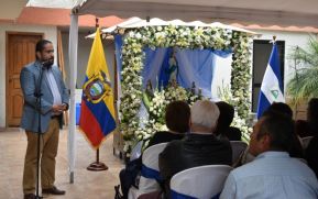 Celebran el último día de la Novena de la Virgen María en Ecuador
