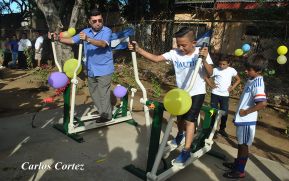 Alcaldía de Managua inaugura gimnasio al aire libre en el distrito VII de la capital