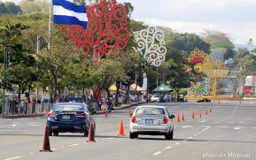 Adrenalina sobre cuatro ruedas en la Avenida de Bolívar a Chávez