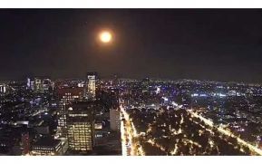 Un meteorito ilumina el cielo nocturno mexicano