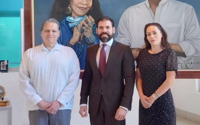 Asesor Presidencial con el hermano Francisco Villa y Betancurt y la empresaria mexicana Lizeth Almazán