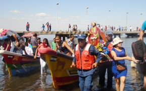 Fuerza Naval brinda protección y seguridad a peregrinación acuática