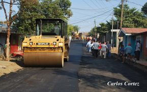 Alcaldía de Managua supervisa construcción de calles en el barrio Ayapal