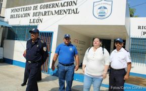 Ministerio de Gobernación constata servicios migratorios y bomberiles en León
