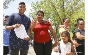 Gobierno de Nicaragua cumple compromiso cristiano de promover unión familiar