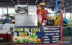 Revitalizante y nutritiva, así es la bebida de jugo de caña que ofrece el Parque de Ferias