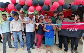 Inauguran energía eléctrica en el municipio de Rosita