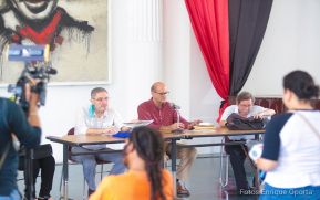 Poetas y escritores realizan conferencia magistral sobre la Revolución Sandinista