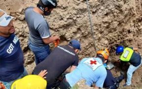 Dos personas quedan soterradas en zanja en Estelí