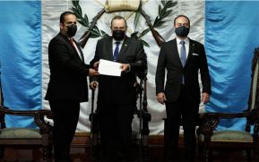 Embajador de Nicaragua presenta cartas credenciales ante el Presidente Alejandro Giammattei