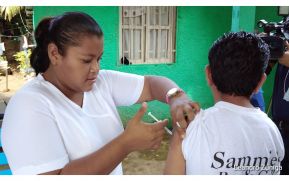 Realizan Feria de Salud en el barrio Las Piedrecitas en el distrito II de Managua
